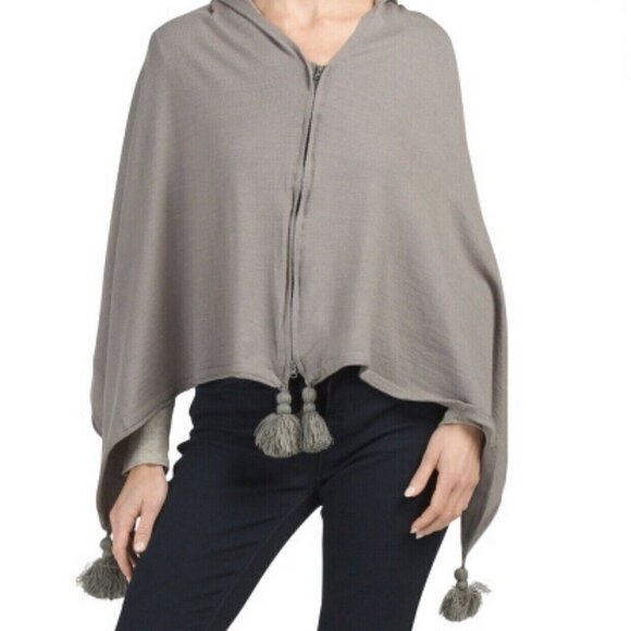 Michael Stars Grey Tomlin Knit Tasseled Wrap OS NWT $64 NWT - Picture 1 of 6